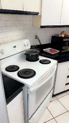 Furnished Room in Apartment building for rent $1200 - Photo 6