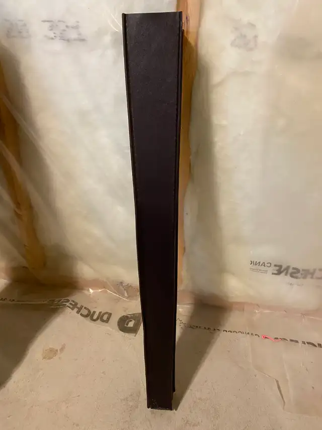 Premium Dining Table & Chairs - Photo 5