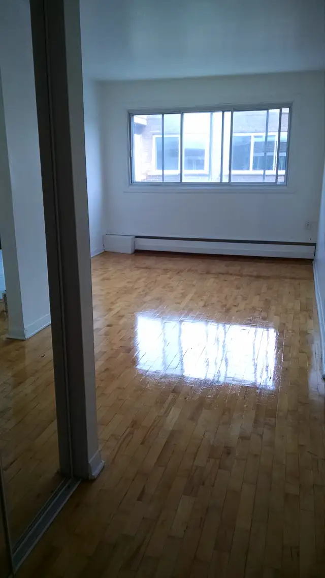 Ahuntsic, Terrasse Fleury, beau 3 ½, 1er juillet - Photo 4