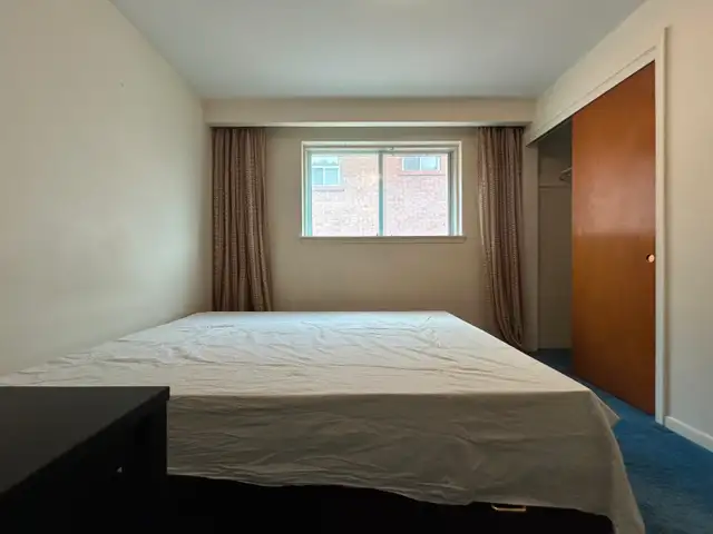 Only $798 Best Deal! Very Bright! One Bedroom Unit Rent - Photo 2