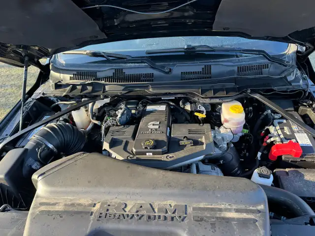 2023 ram 3500 dually diesel - Photo 5