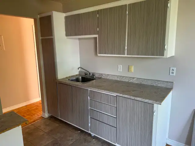 4 1/2 à louer Brossard - Photo 5