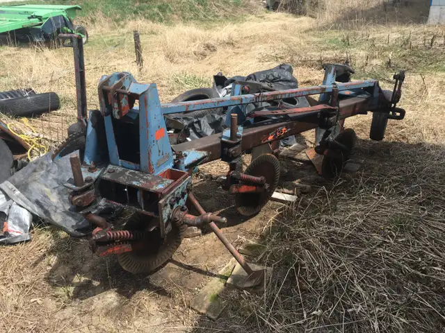 Charrue OVERUM 4 raies avec déclencheur à boudins - Photo 5