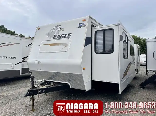 2010 JAYCO EAGLE 322FKS Travel Trailer - Photo 2