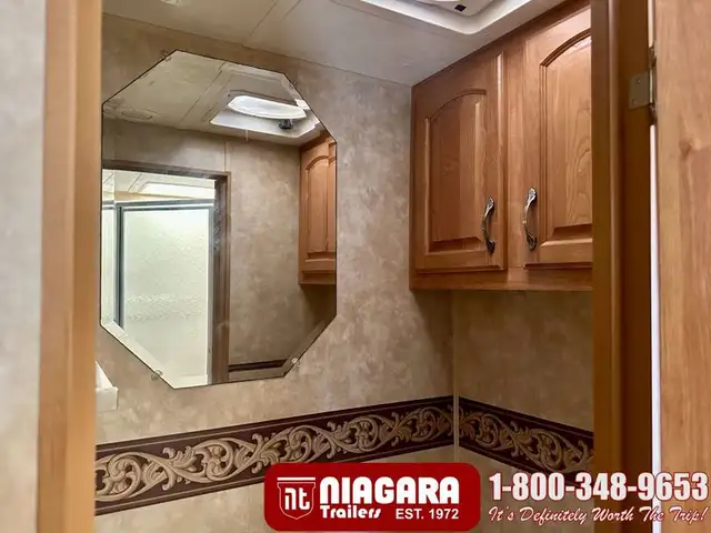 2010 JAYCO EAGLE 322FKS Travel Trailer - Photo 24