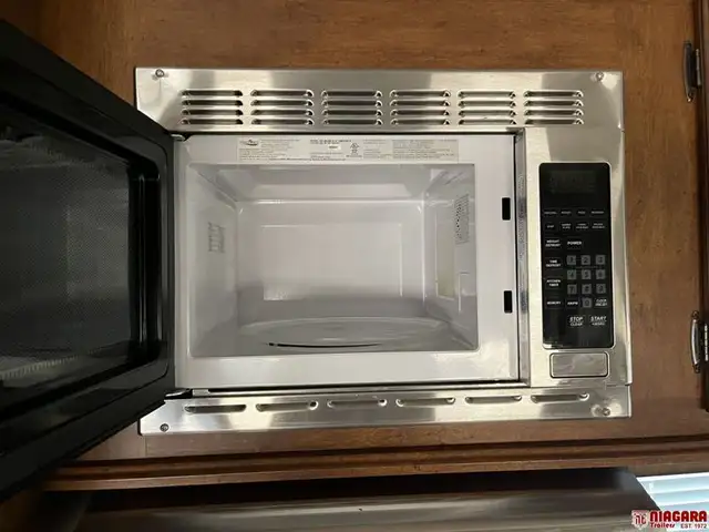 2014 FOREST RIVER SALEM HEMISPHERE 262RL Travel Trailer - Photo 12