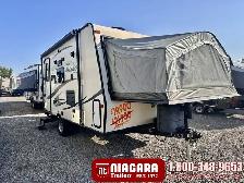 2015 FOREST RIVER FLAGSTAFF SHAMROCK 17 Hybrid