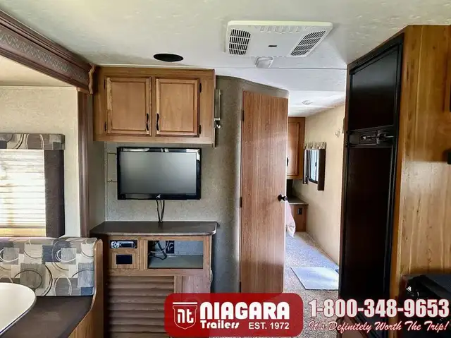 2016 STARCRAFT LAUNCH 24RLS Travel Trailer - Photo 6