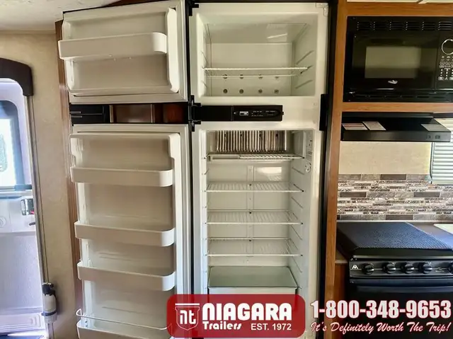 2016 STARCRAFT LAUNCH 24RLS Travel Trailer - Photo 15