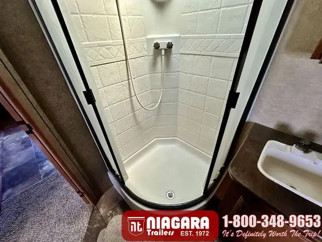 2016 STARCRAFT LAUNCH 24RLS Travel Trailer - Photo 22