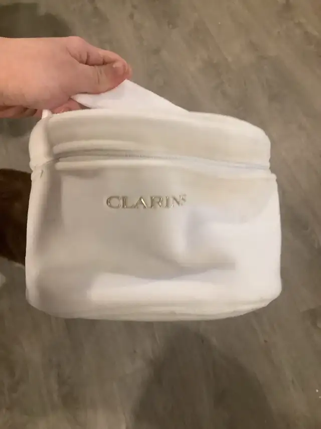 Clarins bag