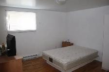 1er juillet près Cégep Garneau pour étudiant(e) non fumeur(euse)