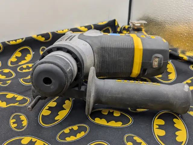 Dewalt DCH172 5/8' Rotary Hammer (#2954) - Photo 5