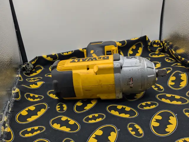 Dewalt DCF899 1/2'Impact (#2953) - Photo 5
