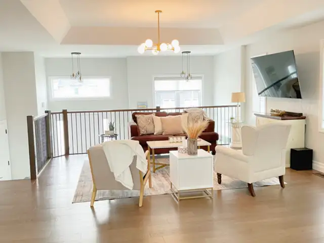 County Living in Beautiful Amherstburg, ON -  48 Kingsbridge Dr. - Photo 2