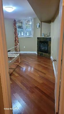 1 private Bedroom basement apartment with attached washroom - Photo 2