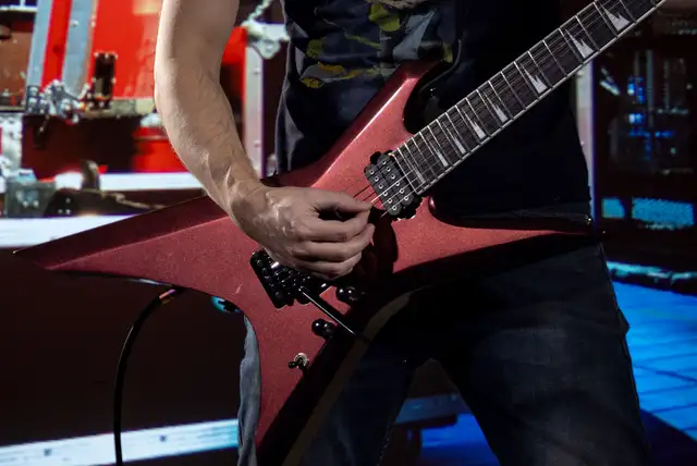 Nu-Metal Band – Guitarist Needed (Bass/Vox Open)