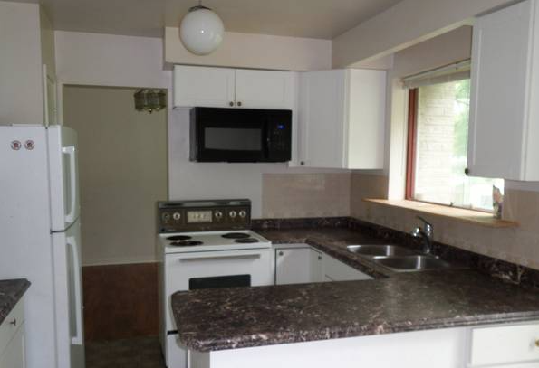 House for Rent near University of Toronto - Photo 7