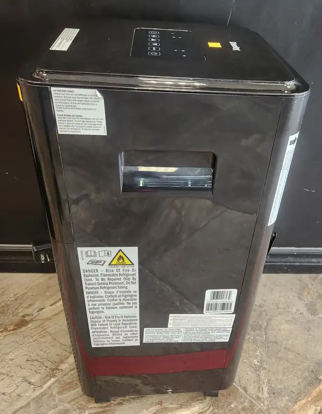 Danby Air Conditioner 5150BTU with Window Kit No Remote - Photo 2