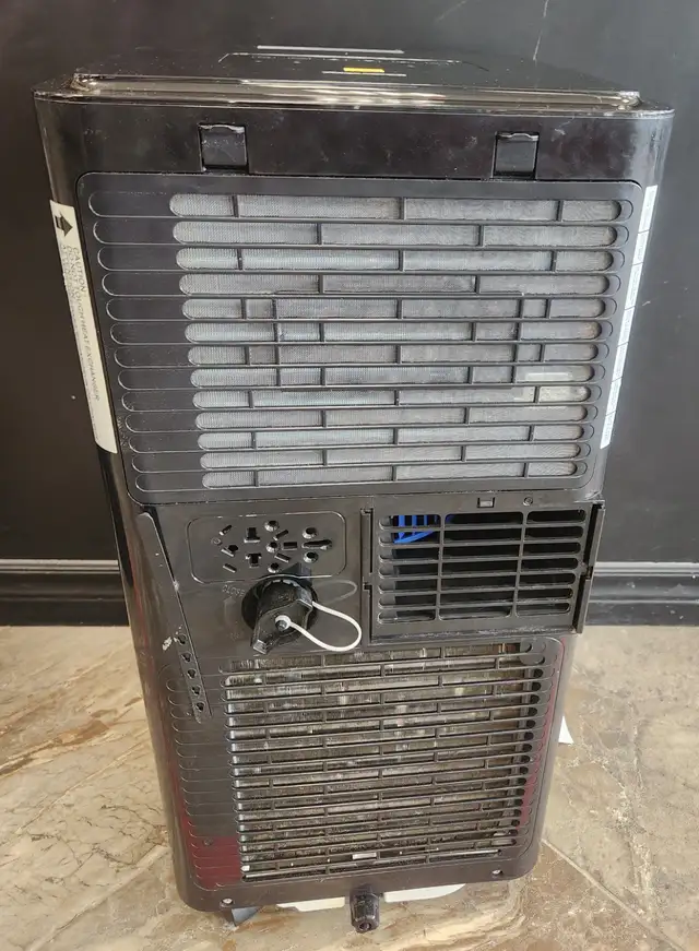 Danby Air Conditioner 5150BTU with Window Kit No Remote - Photo 3