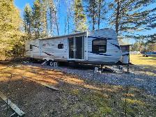 Selling 2011 Jayco 36BHS (Need gone fast)