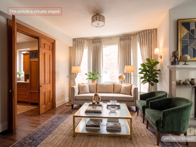 For Sale: Rare DT Detached   Coach House | Cabbagetown - Photo 2