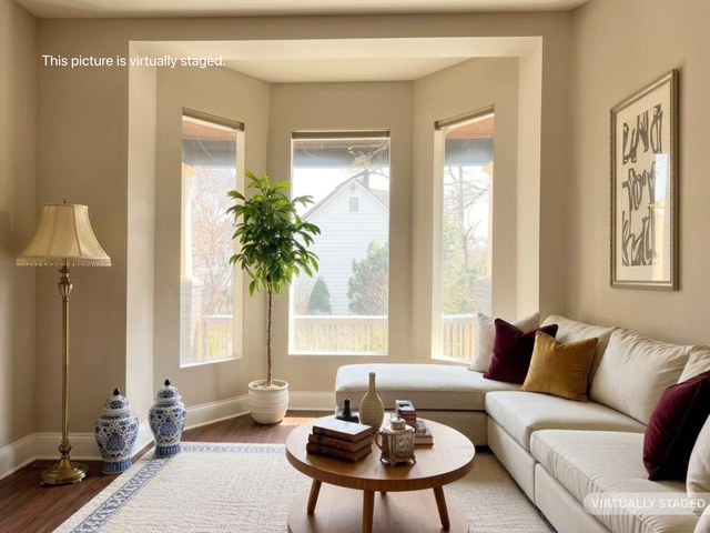 For Sale: Rare DT Detached   Coach House | Cabbagetown - Photo 6