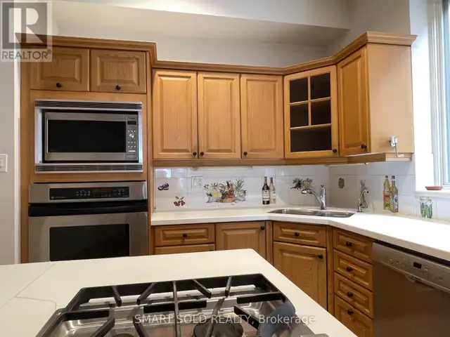 For Sale: Rare DT Detached   Coach House | Cabbagetown - Photo 7