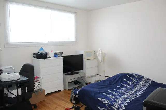 A quelques minutes à pied Cégep Garneau et Université Laval