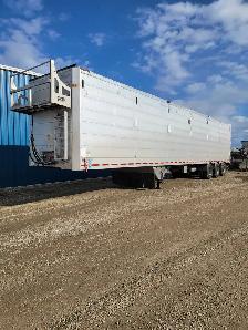 2026 Titan Walking Floor Trailer