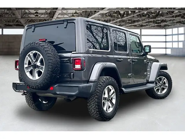 2019 Jeep WRANGLER UNLIMITED Sahara V6 | 6Spd Manual | Alpine NA - Photo 2