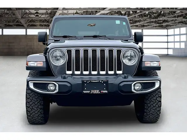 2019 Jeep WRANGLER UNLIMITED Sahara V6 | 6Spd Manual | Alpine NA - Photo 3