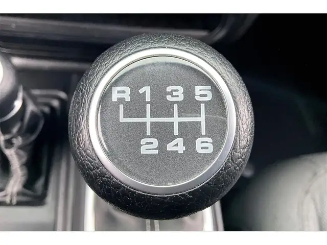 2019 Jeep WRANGLER UNLIMITED Sahara V6 | 6Spd Manual | Alpine NA - Photo 32