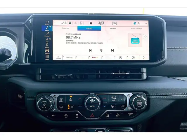 2024 Jeep Wrangler Sahara V6 |Skytop |McKinley Leather |Alpine | - Photo 6