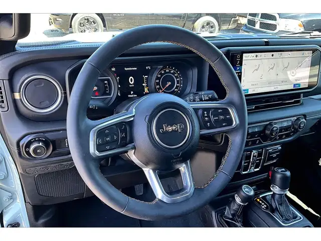 2024 Jeep Wrangler Sahara V6 |Skytop |McKinley Leather |Alpine | - Photo 13