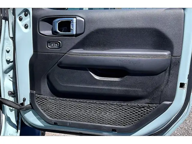 2024 Jeep Wrangler Sahara V6 |Skytop |McKinley Leather |Alpine | - Photo 19