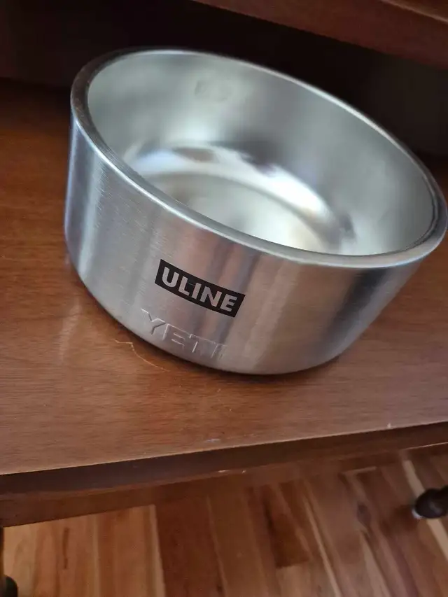 lg YETTI bowl for  or - Photo 2