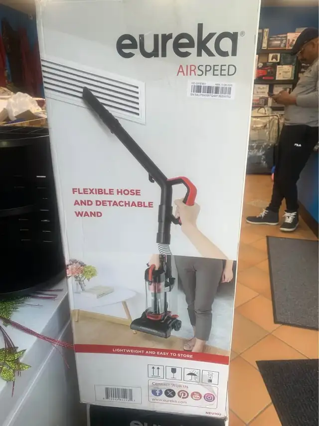 ✨ Eureka AirSpeed Ultra Lightweight Compact Vacuum - Photo 3