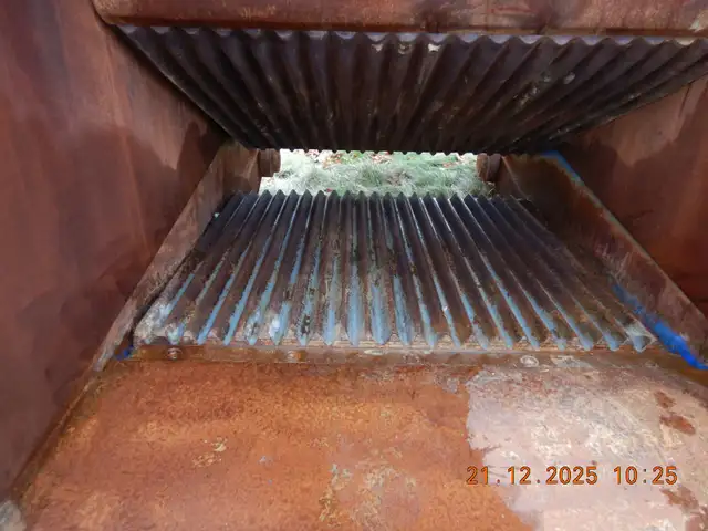 CONCRETE - ROCK ON SITE  EXCAVATING & CRUSHING EQUIPMENT - Photo 8