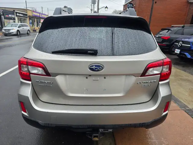 2017 Subaru Outback - Photo 6