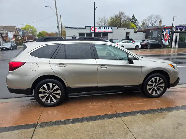2017 Subaru Outback - Photo 8