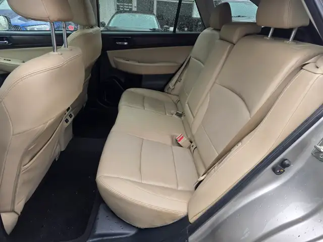 2017 Subaru Outback - Photo 12