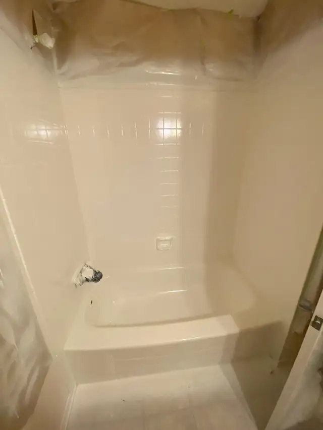 Bathtub Crack Repair & Tile Refinishing – Affordable Service