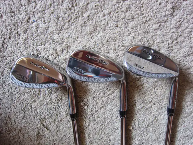 HIGH QUALITY SHARP LOOKING 52/56/60 RH WEDGE SET