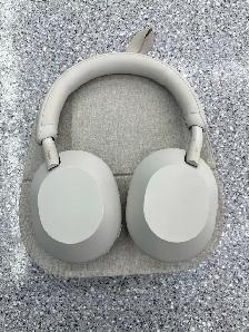 Sony WH-1000xM5 Wireless Headphones