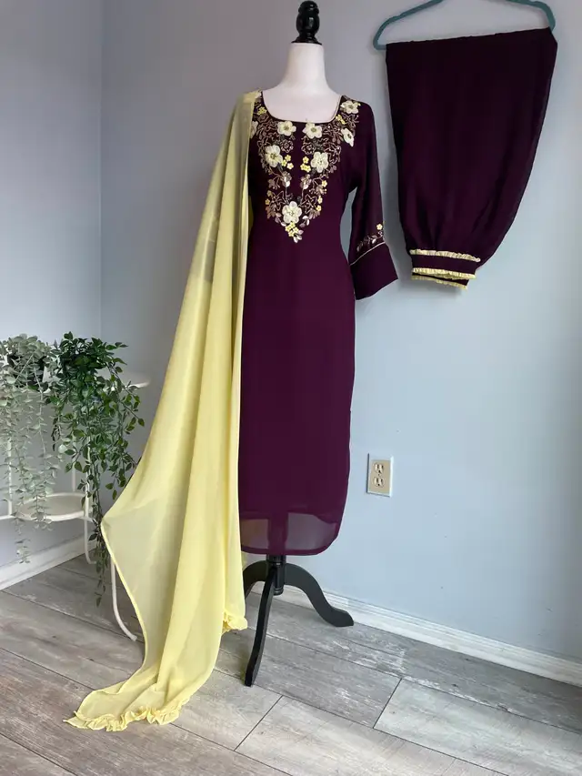 Indian Ethnic Wear - Photo 8