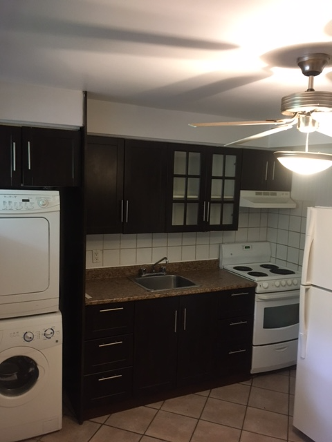 Lasalle: Beau 3 1/2 semi sous-sol, 4 électros,Juillet - Photo 6