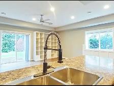 3 bed/3 bath, 1/2 duplex with garage - Photo 9