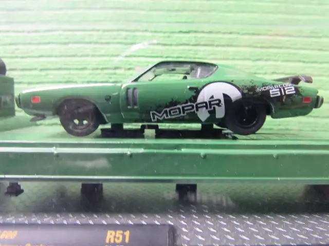 M2 Machines Mopar Haulers 1966 Dodge L600 & 1971 Dodge Charger - Photo 2