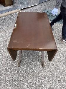Free delivery used Drop leaf dining table